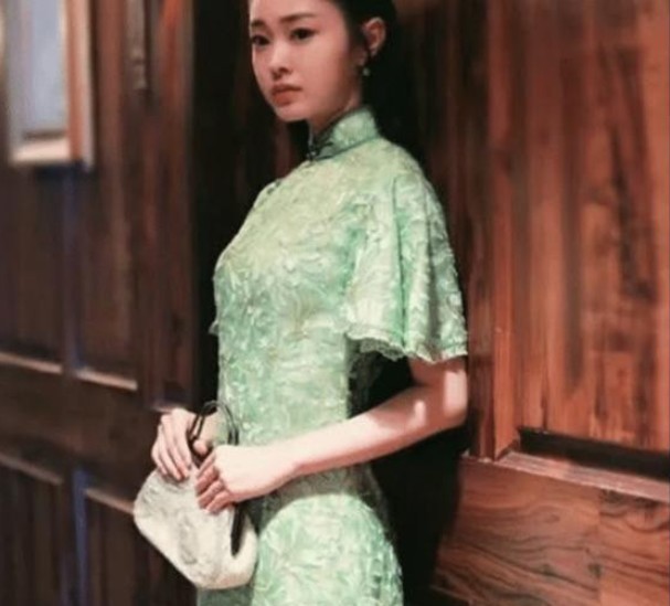 宋轶旗袍造型视频,宋轶旗袍造型视频，古典美与现代审美的完美交融
