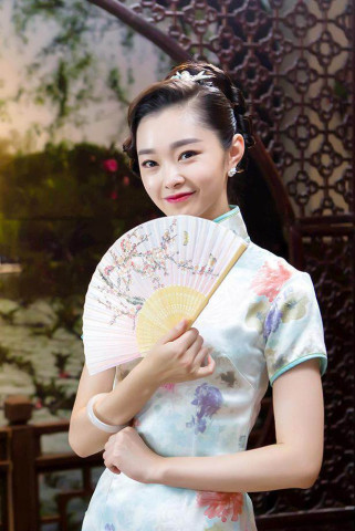 宋轶小楼昨夜又东风,宋轶，小楼昨夜又东风，梦回民国风华绝代