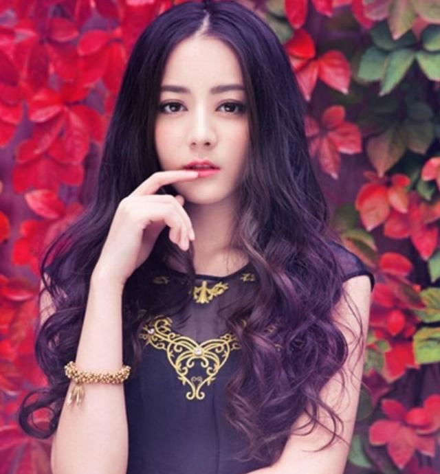 宋轶内衣 新闻,宋轶内衣事件引热议，公众人物隐私权与舆论边界的再思考——一场关于度的艺术性探讨