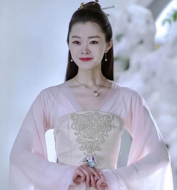 宋轶安莉芳,宋轶与安莉芳，跨界合作的时尚新篇章