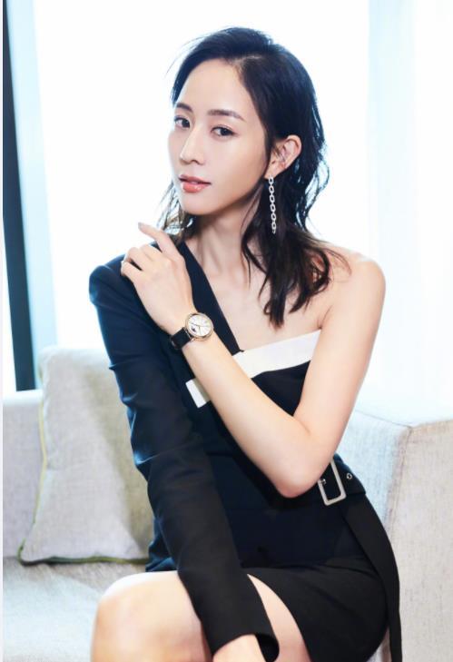 宋轶内衣代言广告图片,宋轶内衣代言广告图片，优雅与性感的完美融合