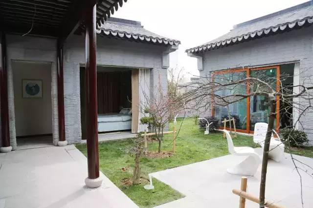 3d天中图正版精华布衣,3D天中图，正版精华布衣的时尚新风尚