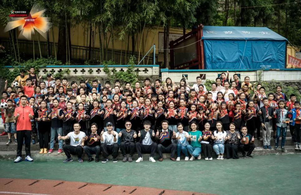 中国彩票app下载中心,探索中国彩票新世界，揭秘XXAPP下载中心